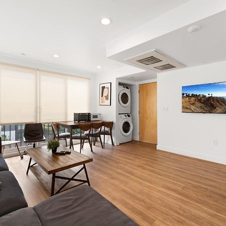 Modern Getaway In The Heart Of La Near Usc, Private Room With Share Living Room And Kitchen Los Angeles Zewnętrze zdjęcie