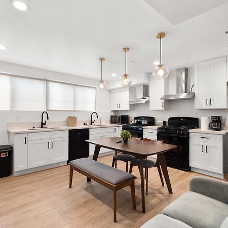 Modern Getaway In The Heart Of La Near Usc, Private Room With Share Living Room And Kitchen Los Angeles Zewnętrze zdjęcie