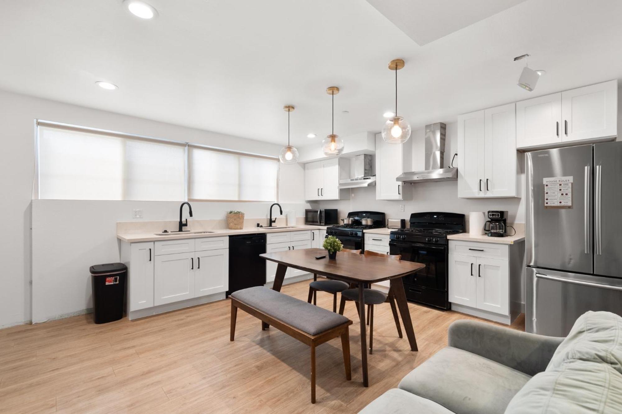 Modern Getaway In The Heart Of La Near Usc, Private Room With Share Living Room And Kitchen Los Angeles Zewnętrze zdjęcie
