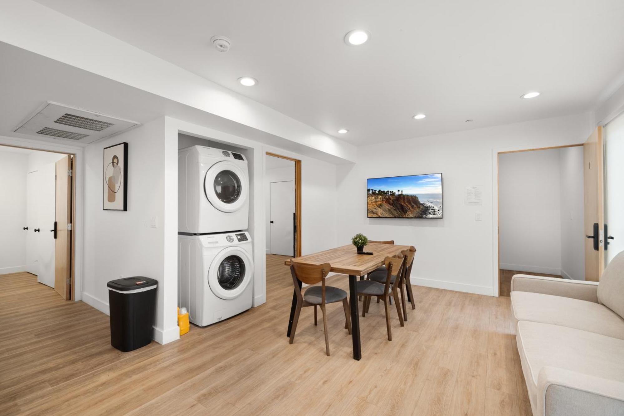 Modern Getaway In The Heart Of La Near Usc, Private Room With Share Living Room And Kitchen Los Angeles Zewnętrze zdjęcie