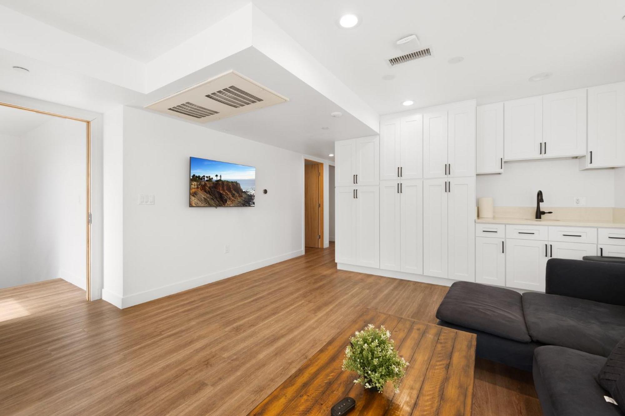 Modern Getaway In The Heart Of La Near Usc, Private Room With Share Living Room And Kitchen Los Angeles Zewnętrze zdjęcie